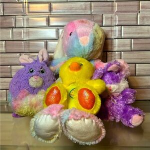 Easter plushies.